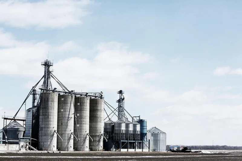 L’architecture en silos thématiques : mon coup de cœur (et ma douleur)